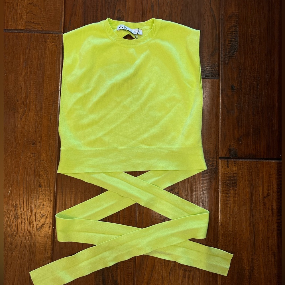 Backless Wrap Around Zara Crop Top- green/yellow